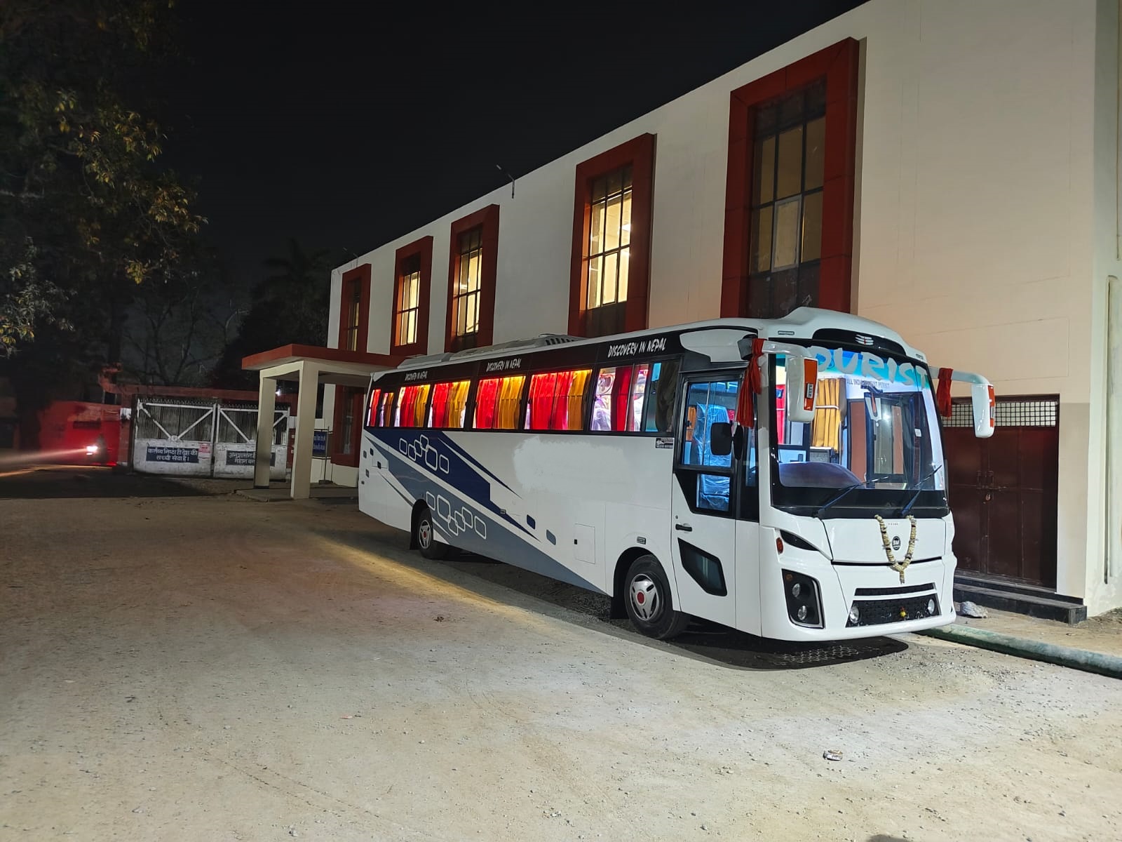 Bus Wedding 52 Seater